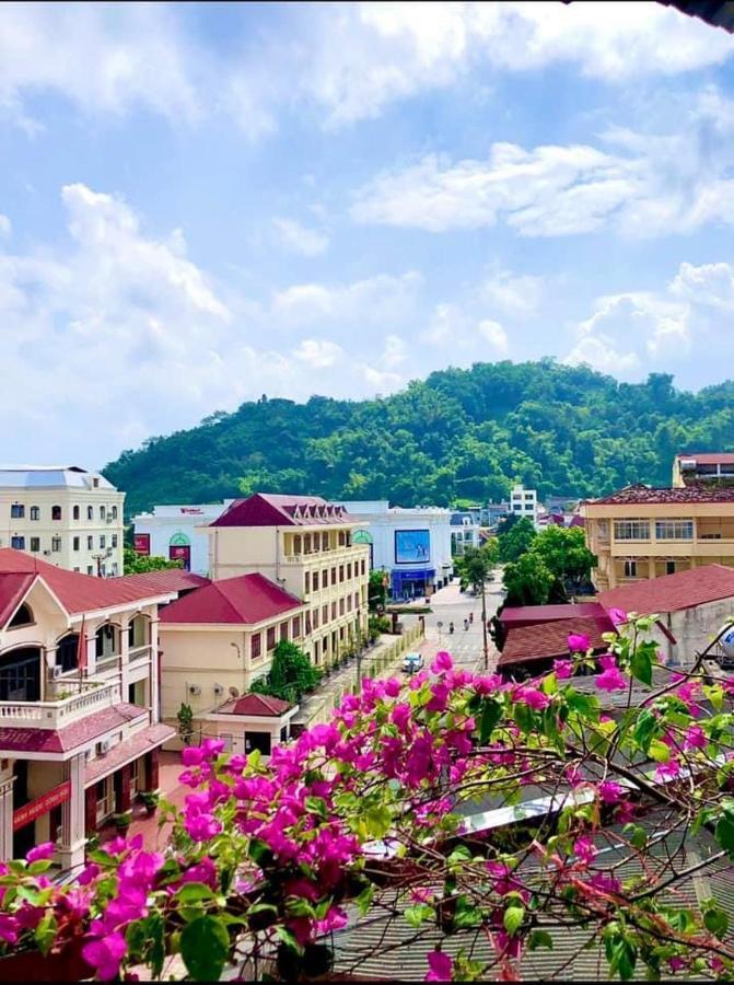 Khach San Nam Hotel Bac Kan Buitenkant foto